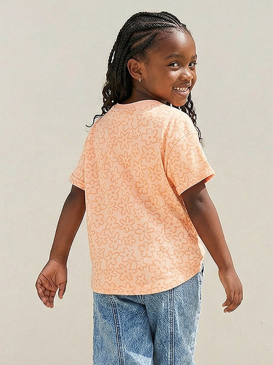 Round Neck Short Sleeves T-Shirt with Floral Print