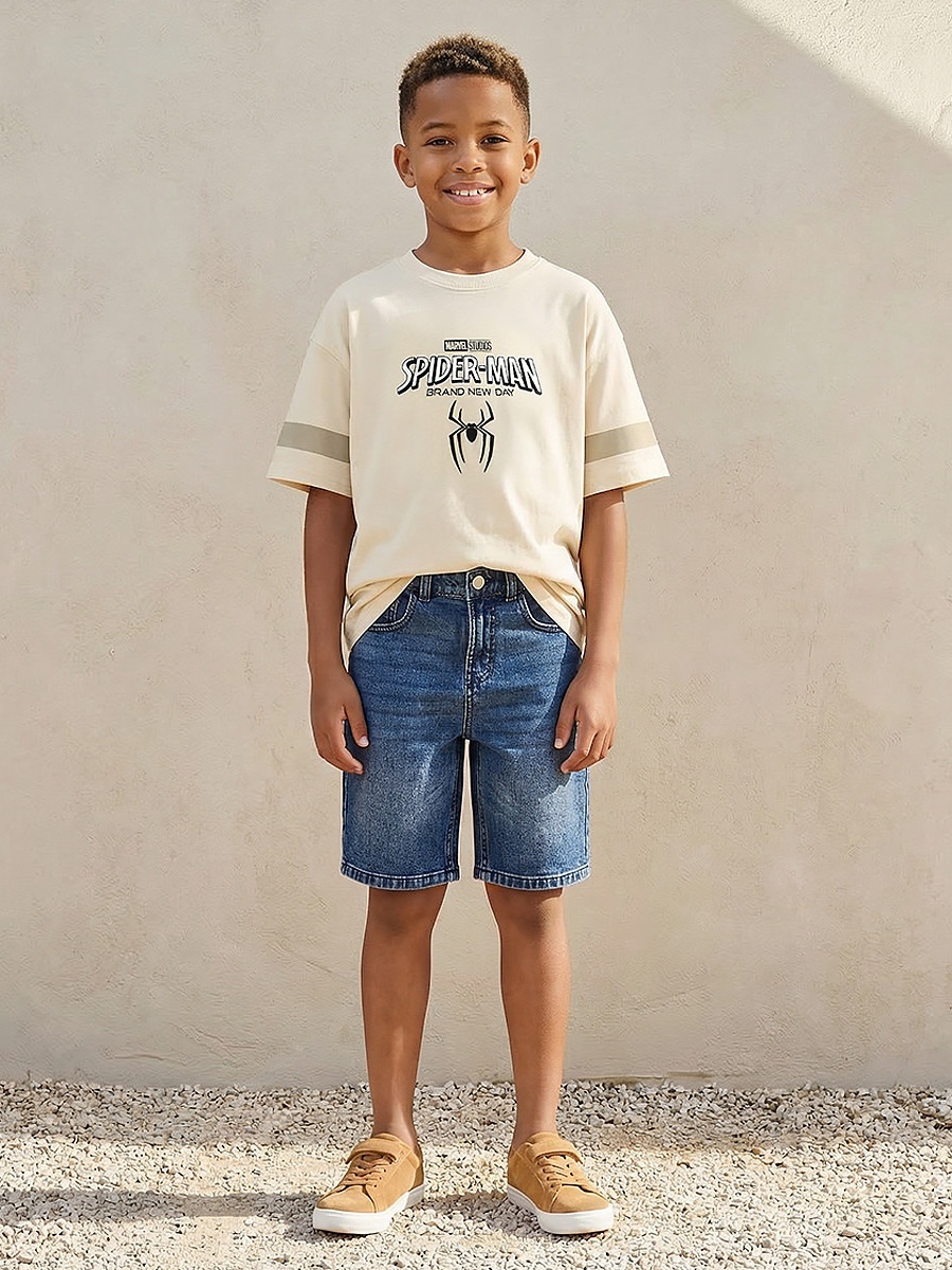Crew Neck Short Sleeves T-Shirt with Spider-Man Print