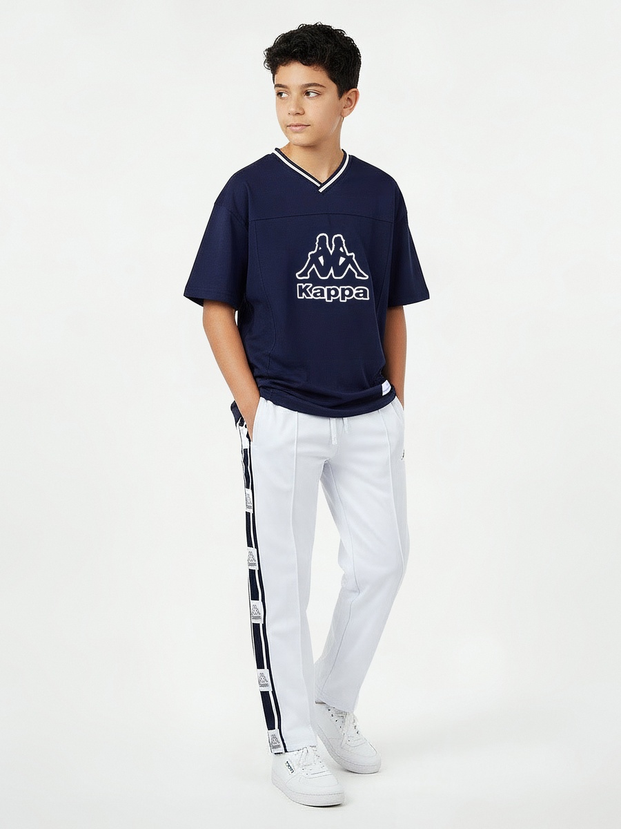 V Neck Short Sleeve T-Shirt with Logo Print