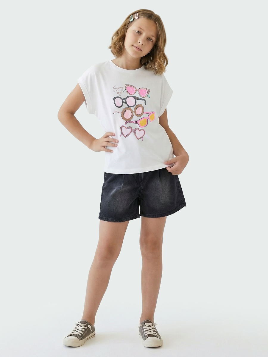 Round Neck Short Sleeves T-Shirt with Sunglasses Print