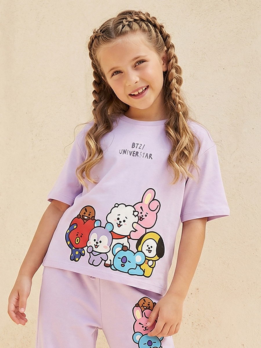 Crew Neck Short Sleeves T-Shirt with BT21 Print