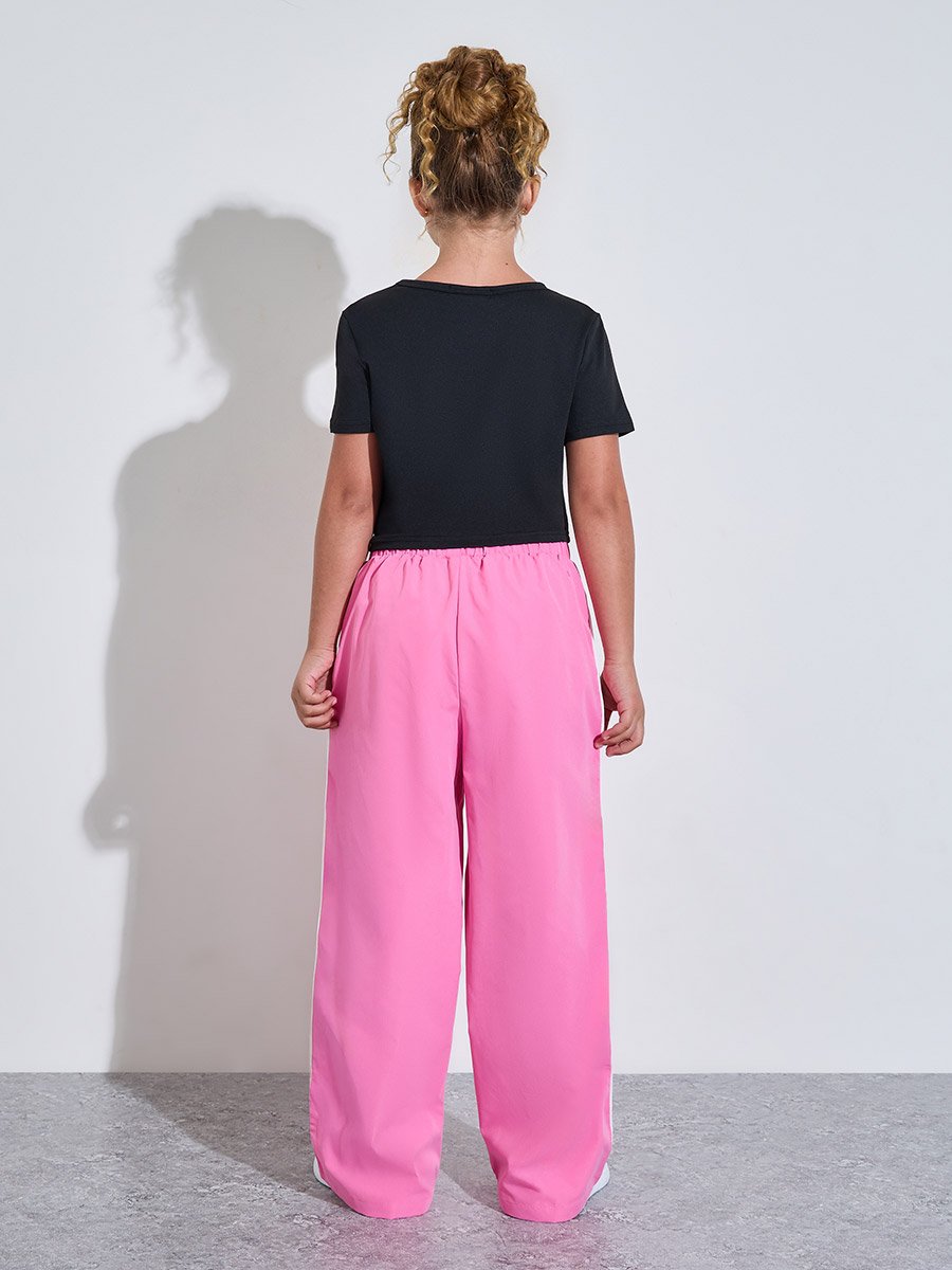 Teen Girls Black Graphic Print T-Shirt and Pink Side Striped Joggers Set