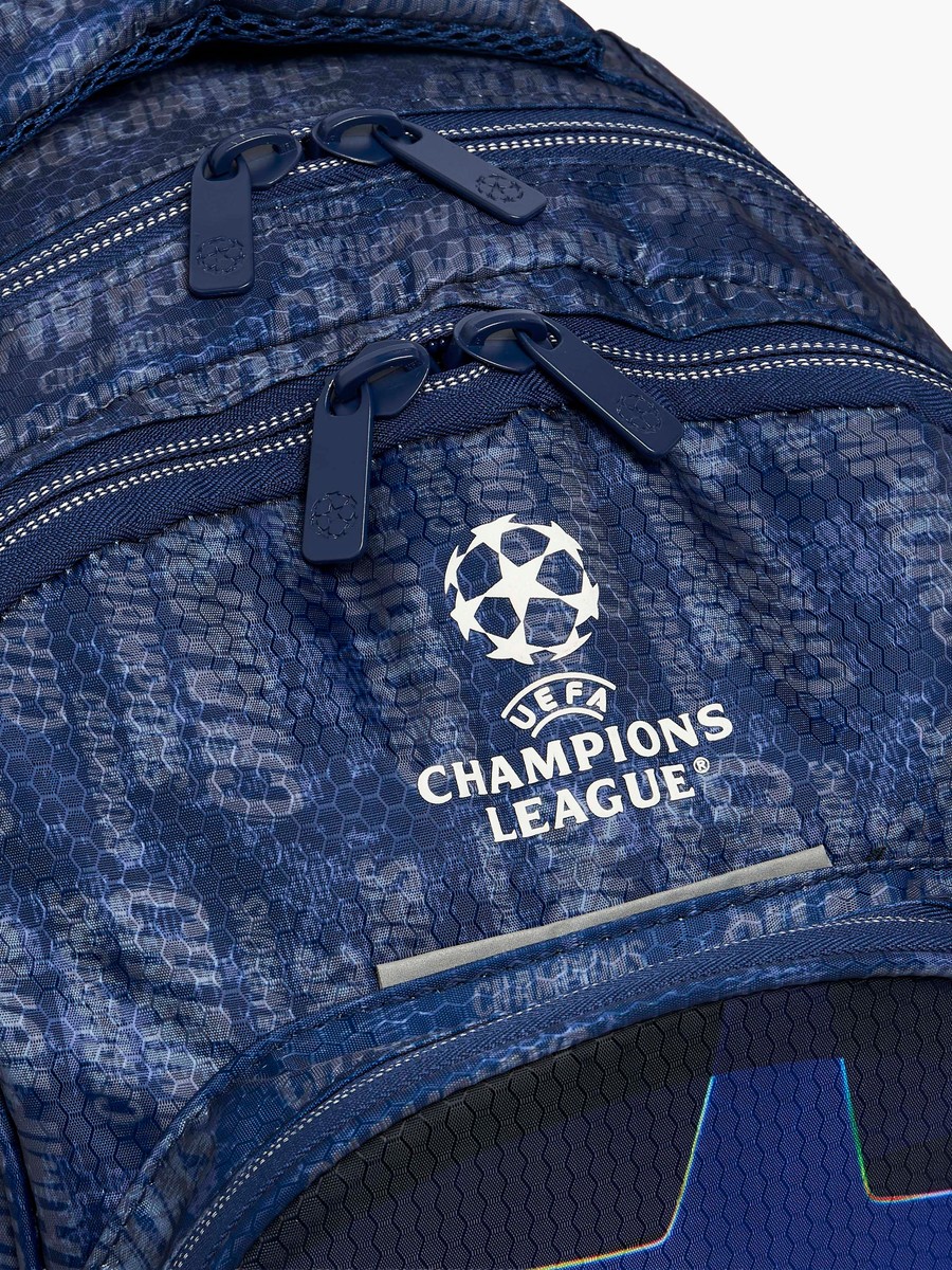 Boys Printed Backpack with Adjustable Shoulder Straps - 18 inch