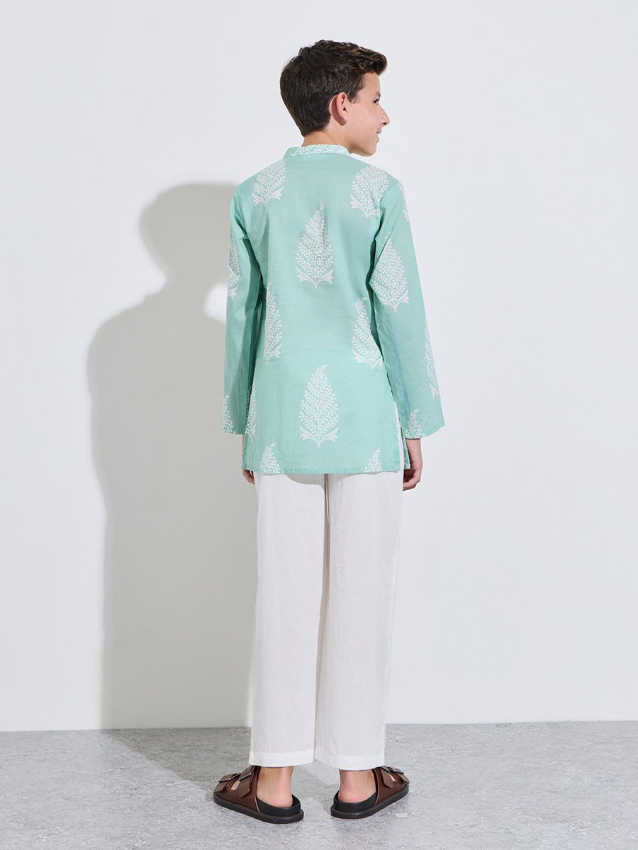 Teen Boys Printed Kurta and Solid Pants Set