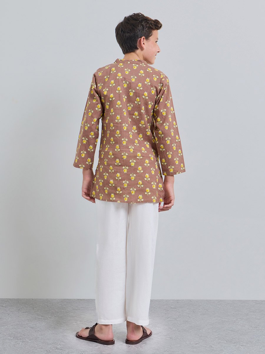 Teen Boys Printed Kurta and Pull-On Pants Set