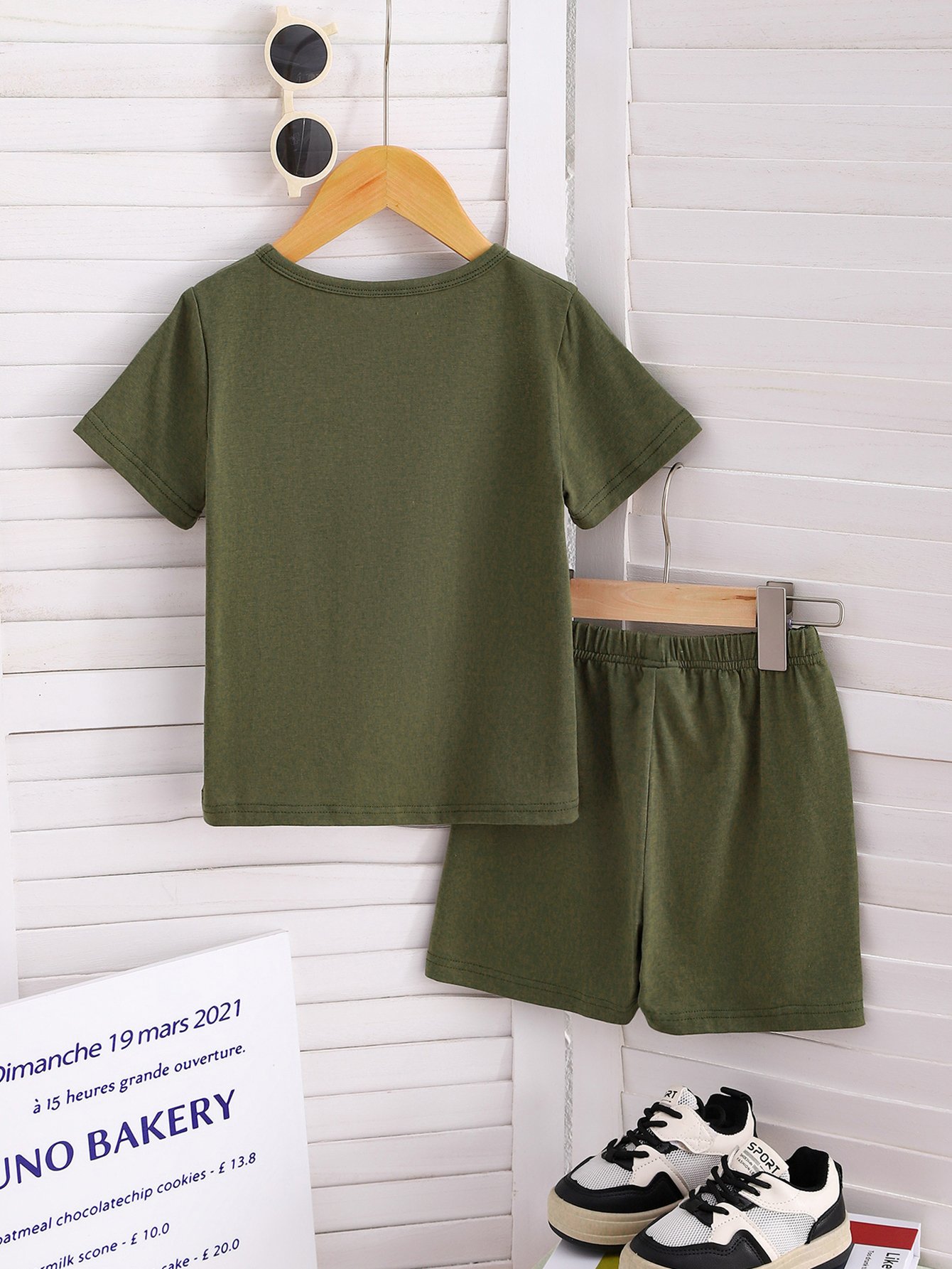 Boys Color Block Pocket Detail T-Shirt and Drawstring Shorts Set