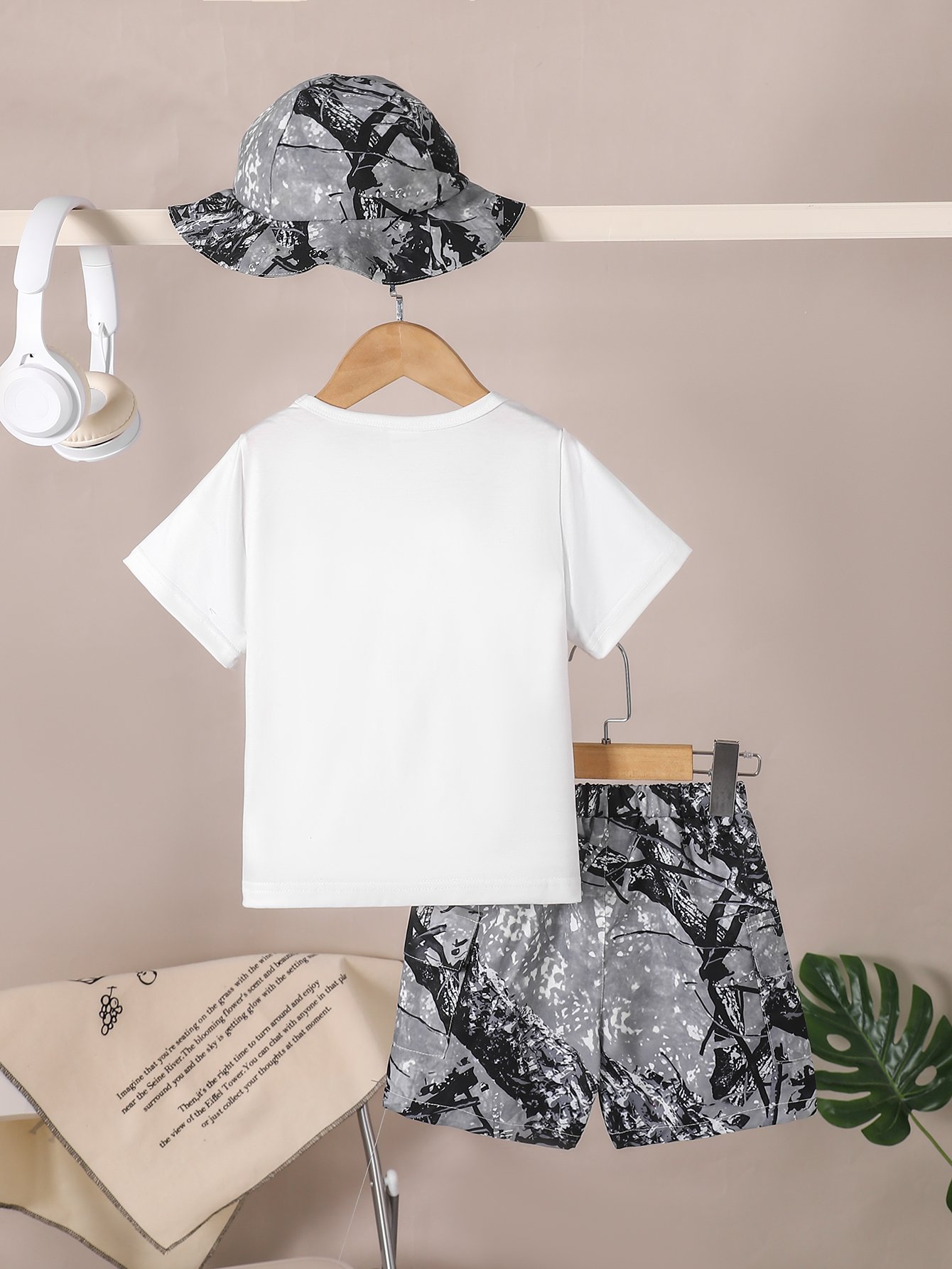 Boys White Lion King Forest Print T-Shirt and Camo Shorts Set