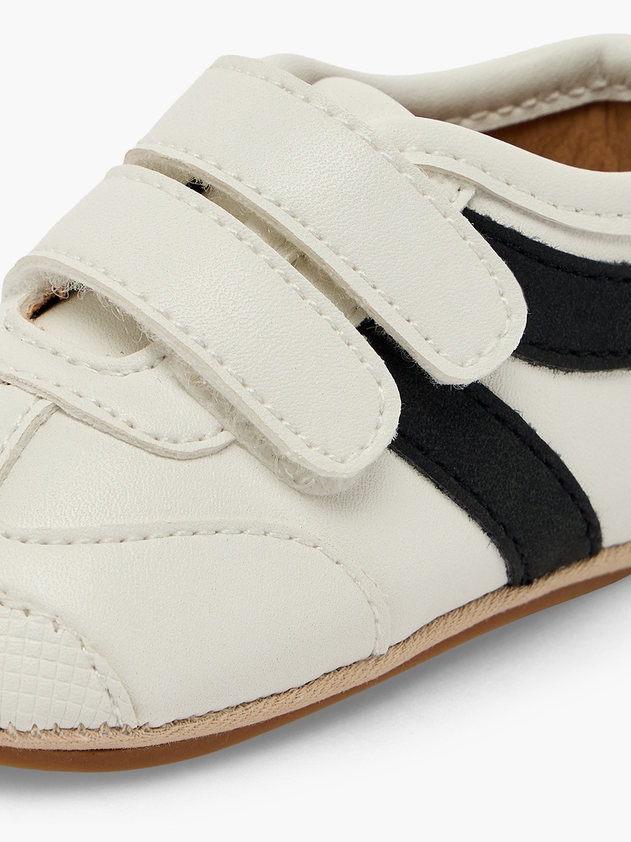 Booties with Hook and Loop Closure