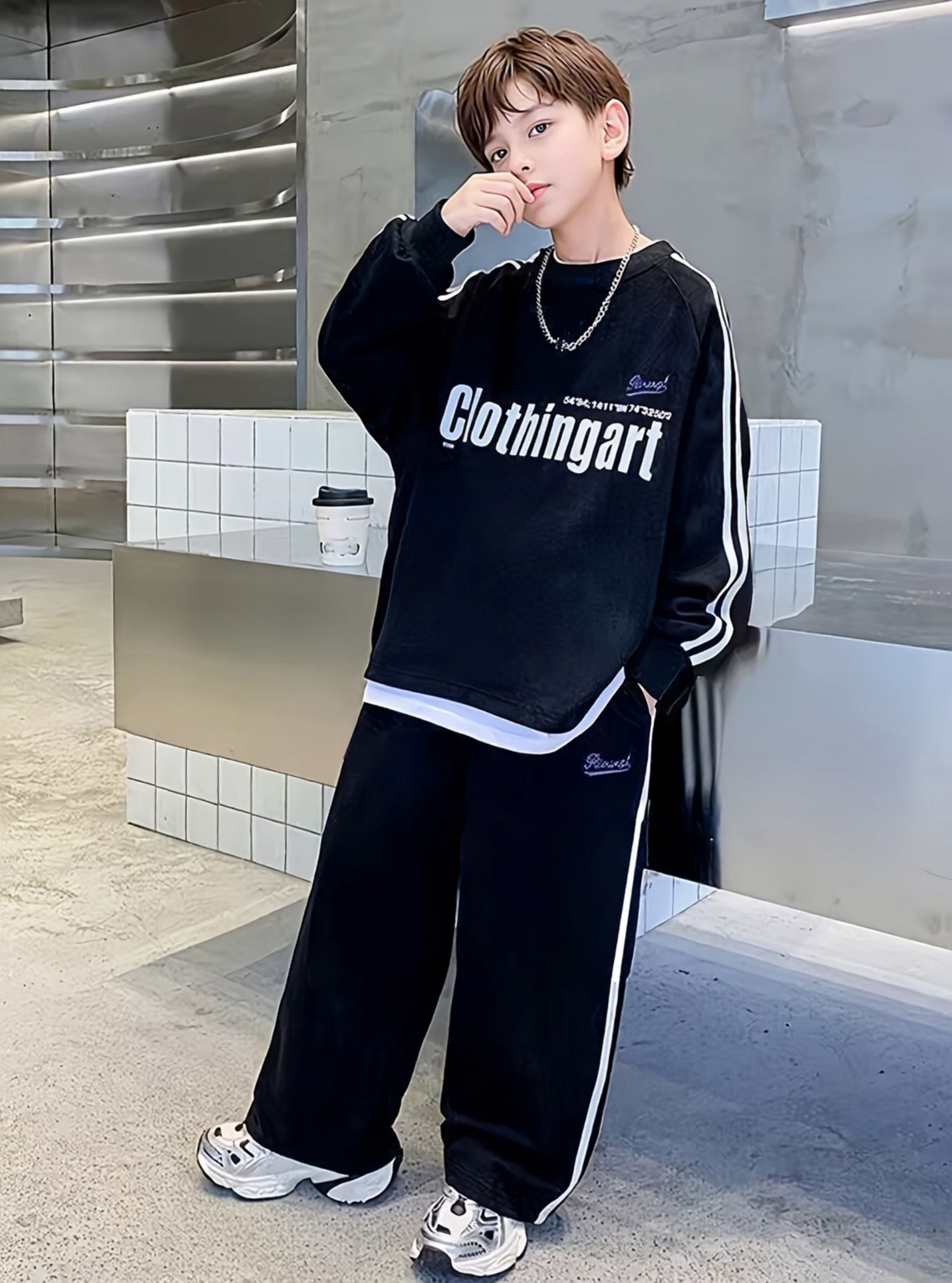 Boys Black Printed Sweatshirt and Trousers Set