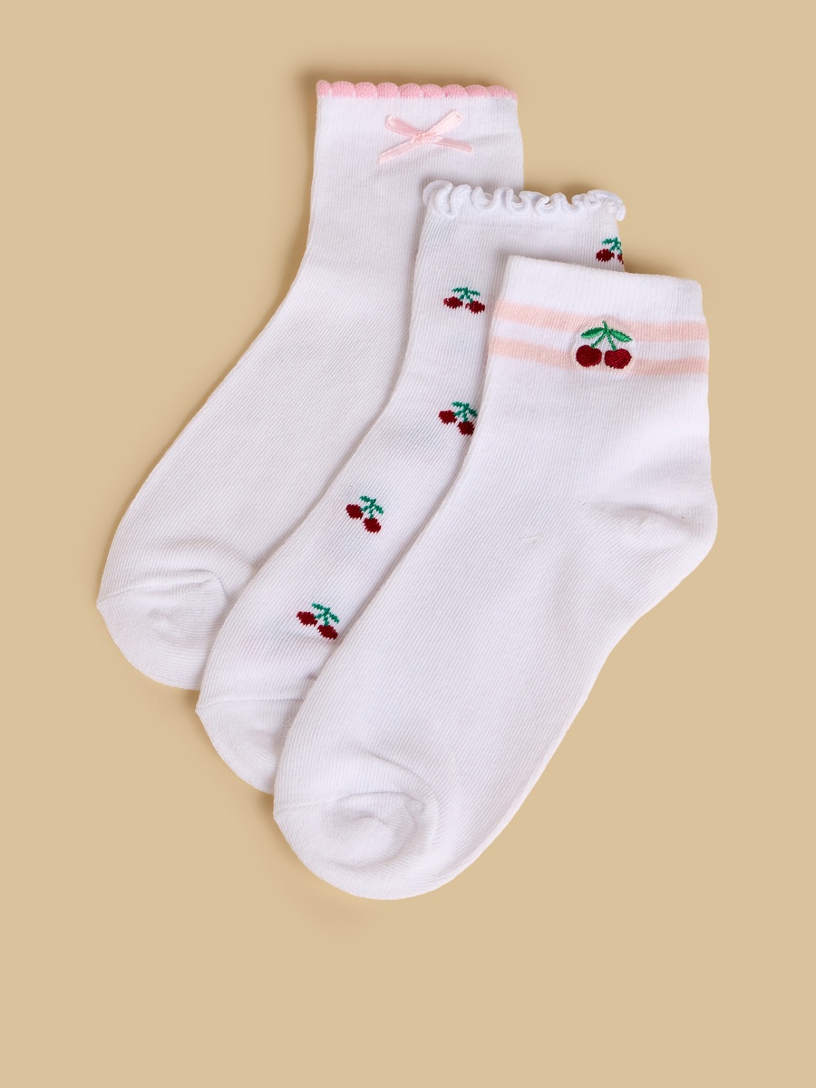 طقم جوارب 3 قطع متنوعة