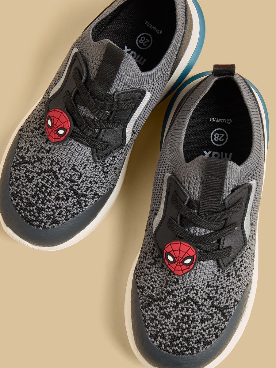 Spider-Man Accent Slip-On Sports Shoes