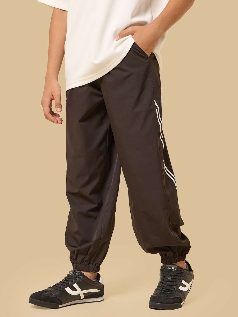 Stripe Trim Joggers