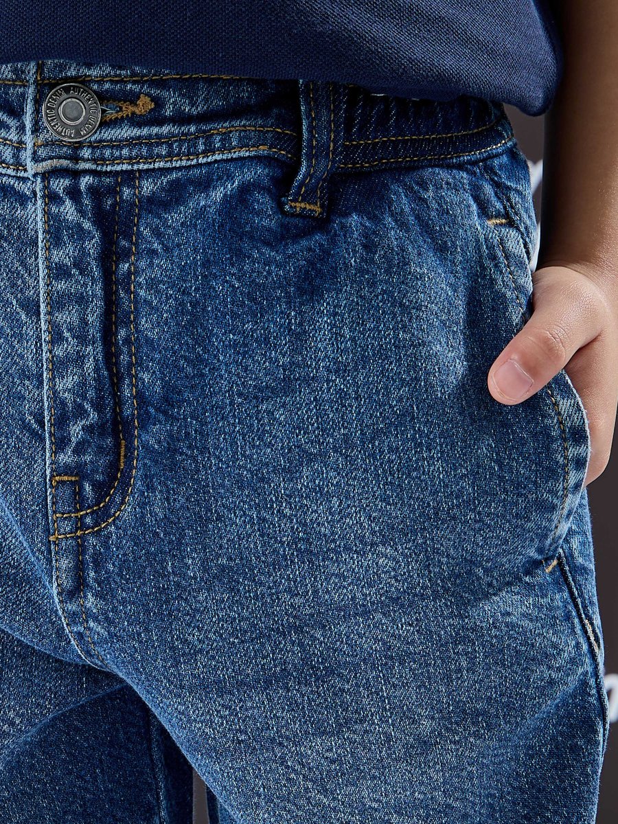 Balloon Fit Jeans