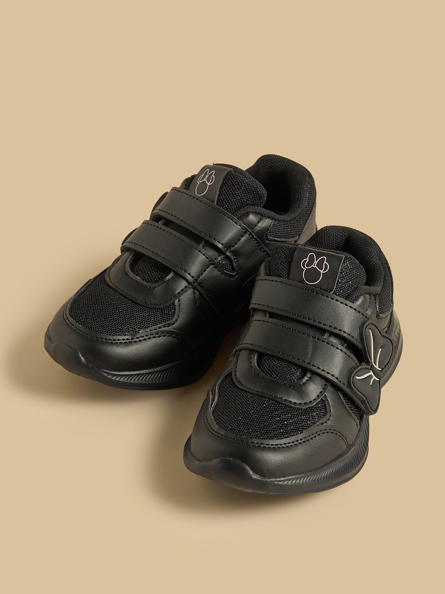 Minnie Mouse Accent Sports Shoes with Hook and Loop Closure