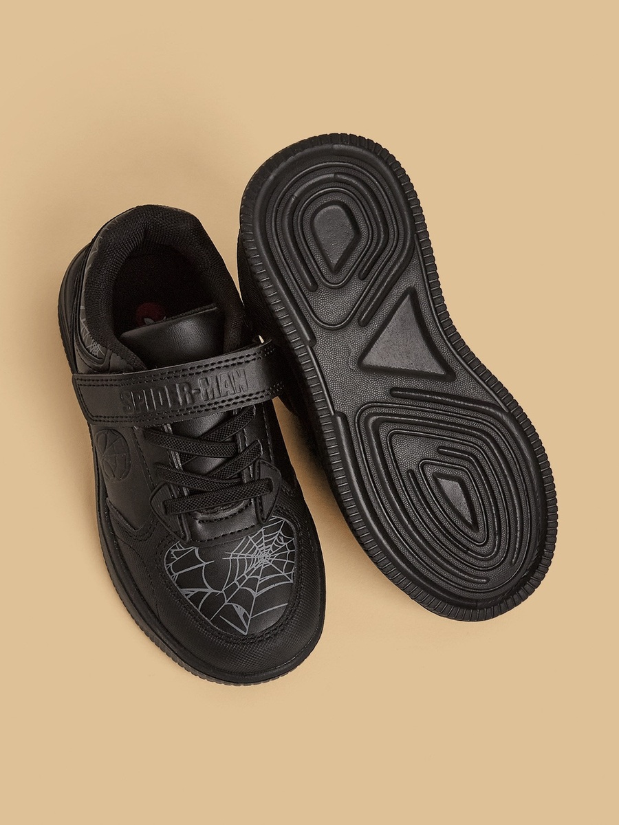 Spider-Man Print Sports Shoes with Hook and Loop Closure
