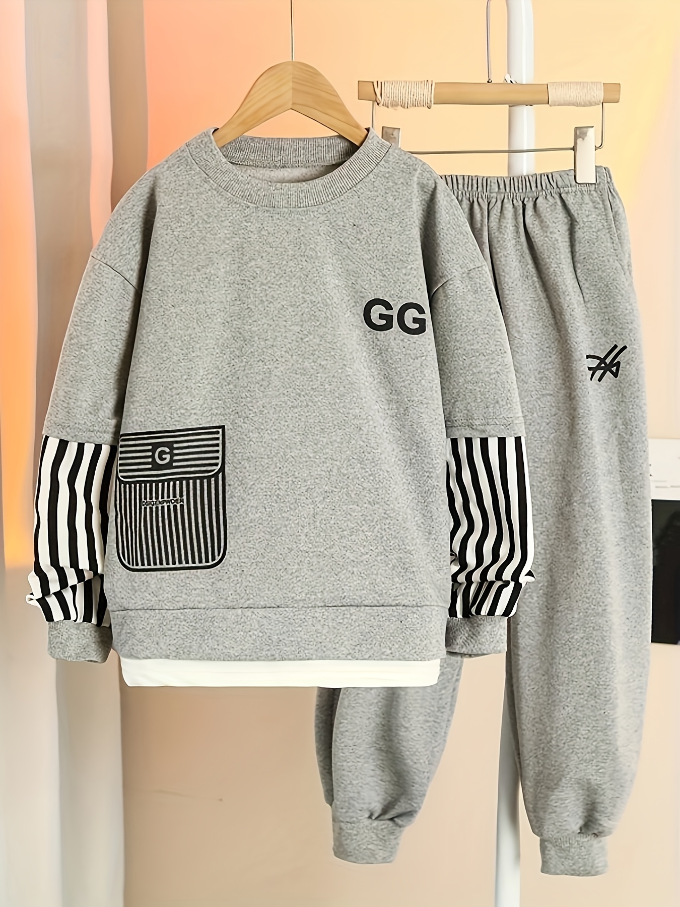 Fall Boys Fashion Tracksuit, Sweatshirt and Pants Set