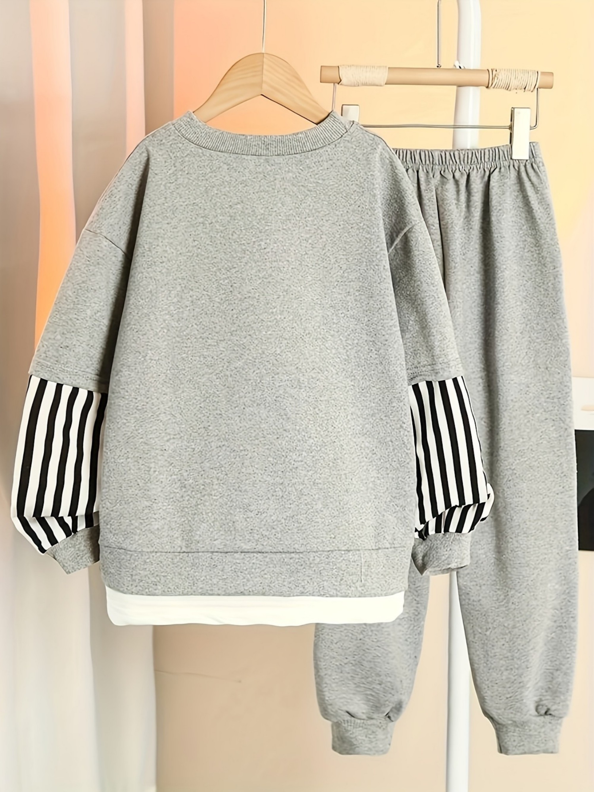 Fall Boys Fashion Tracksuit, Sweatshirt and Pants Set