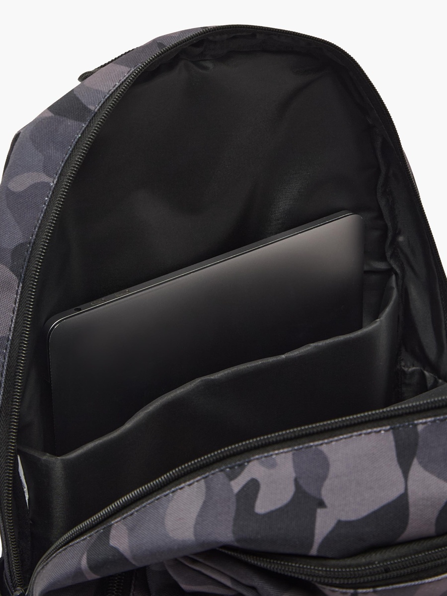 Camouflage Print Backpack with Adjustable Shoulder Straps - 17 inches