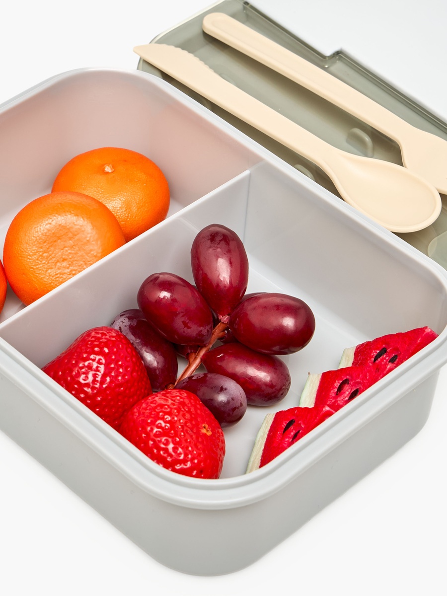 Solid Lunch Box with Cutlery