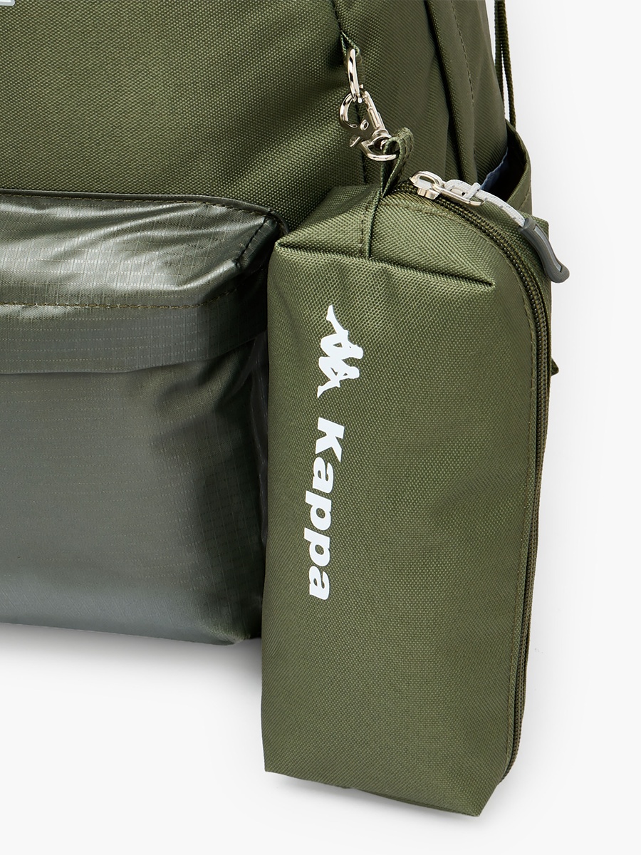 شنطة ظهر سادة مع مقلمة للبنات من عمر 8 إلى 13 سنة - 17 بوصة