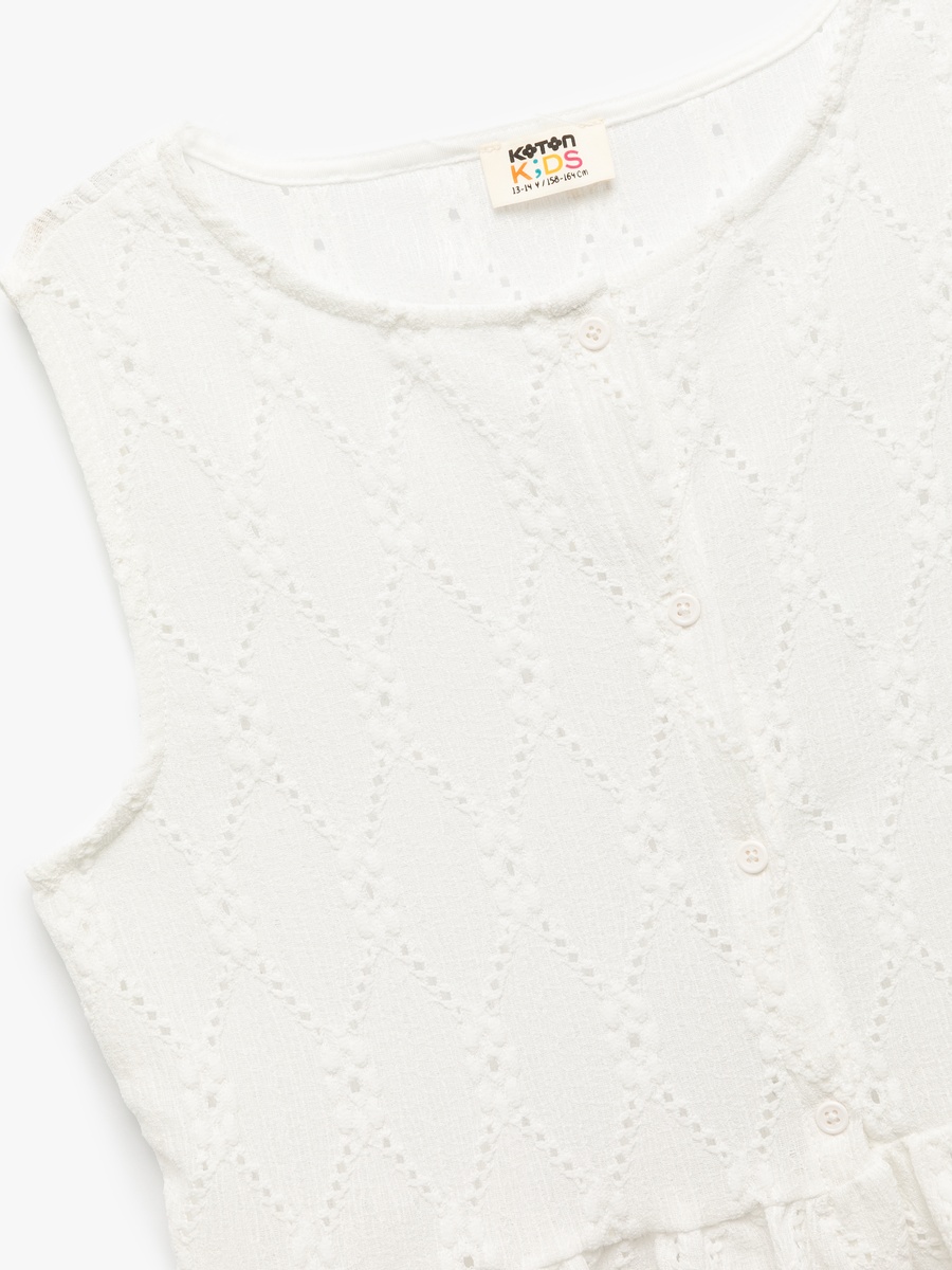 Sleeveless Crew Neck Cut Out Detail Tank Top