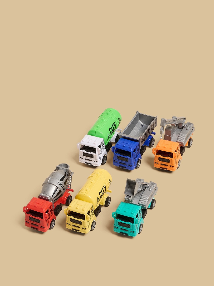 Pack of 6 - Assorted Trucks