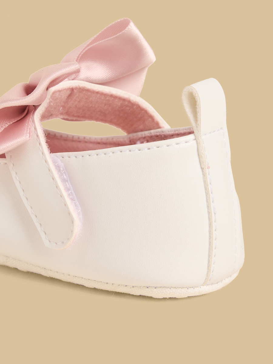 Bow Accent Booties