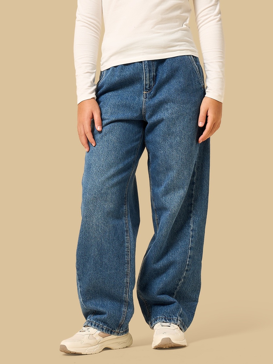 Barrel Fit Cotton Jeans with Side Seam Detail