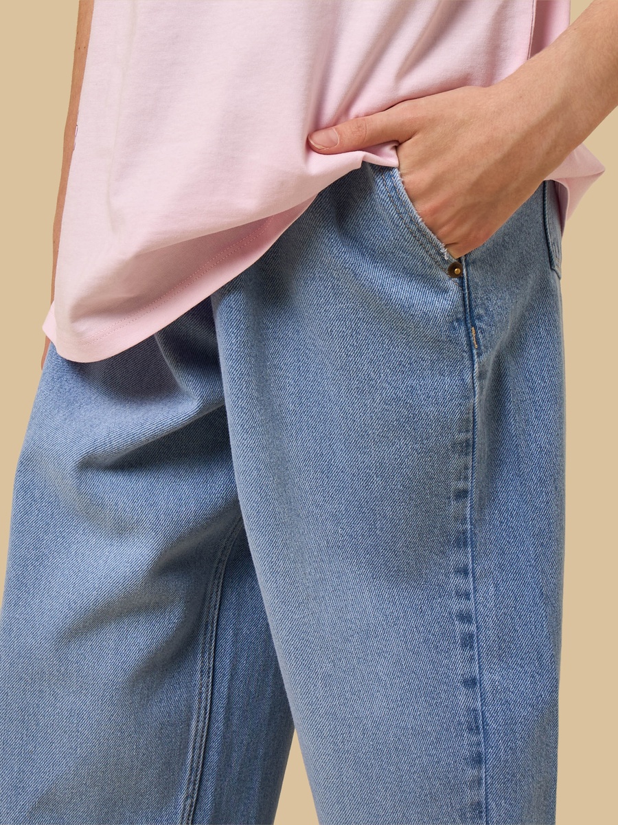 Barrel Fit Cotton Jeans with Side Seam Detail