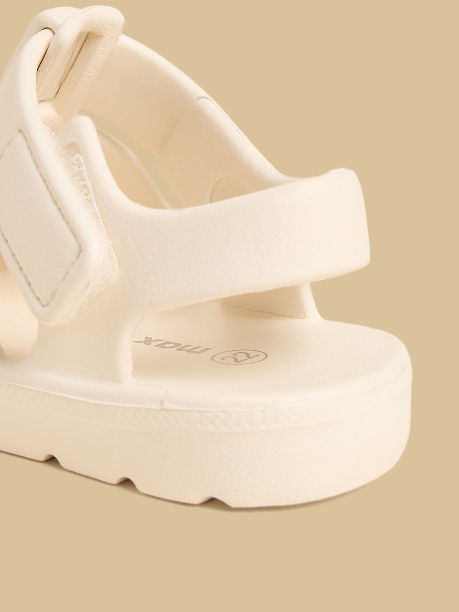 Applique Fisherman Sandals with Hook and Loop Closure