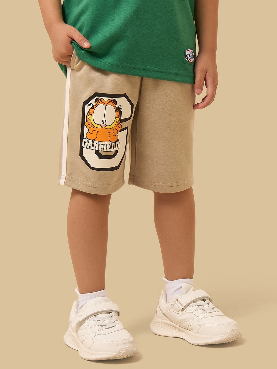 Garfield Print Cotton T-Shirt and Shorts Set