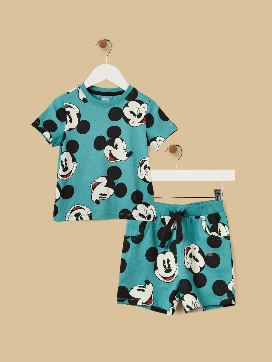 Mickey Mouse Print T-Shirt and Shorts Set