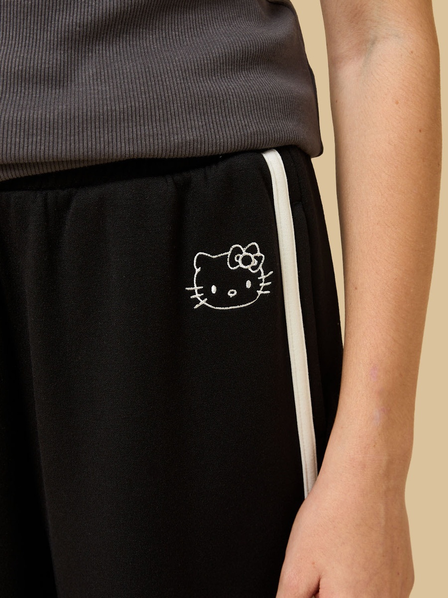Hello Kitty Print Shorts