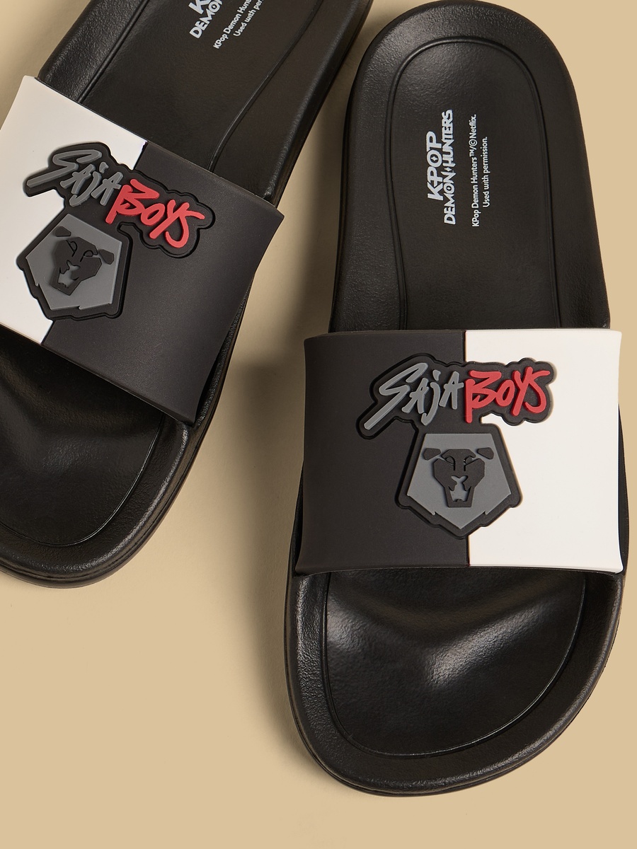 Saja Applique Slides