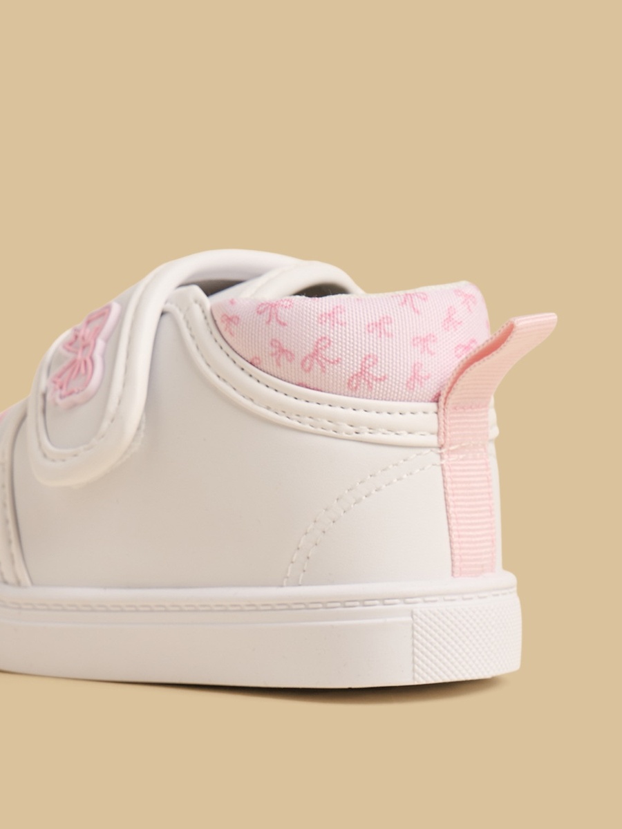 Bow Accent Sports Shoes with Hook and Loop Closure