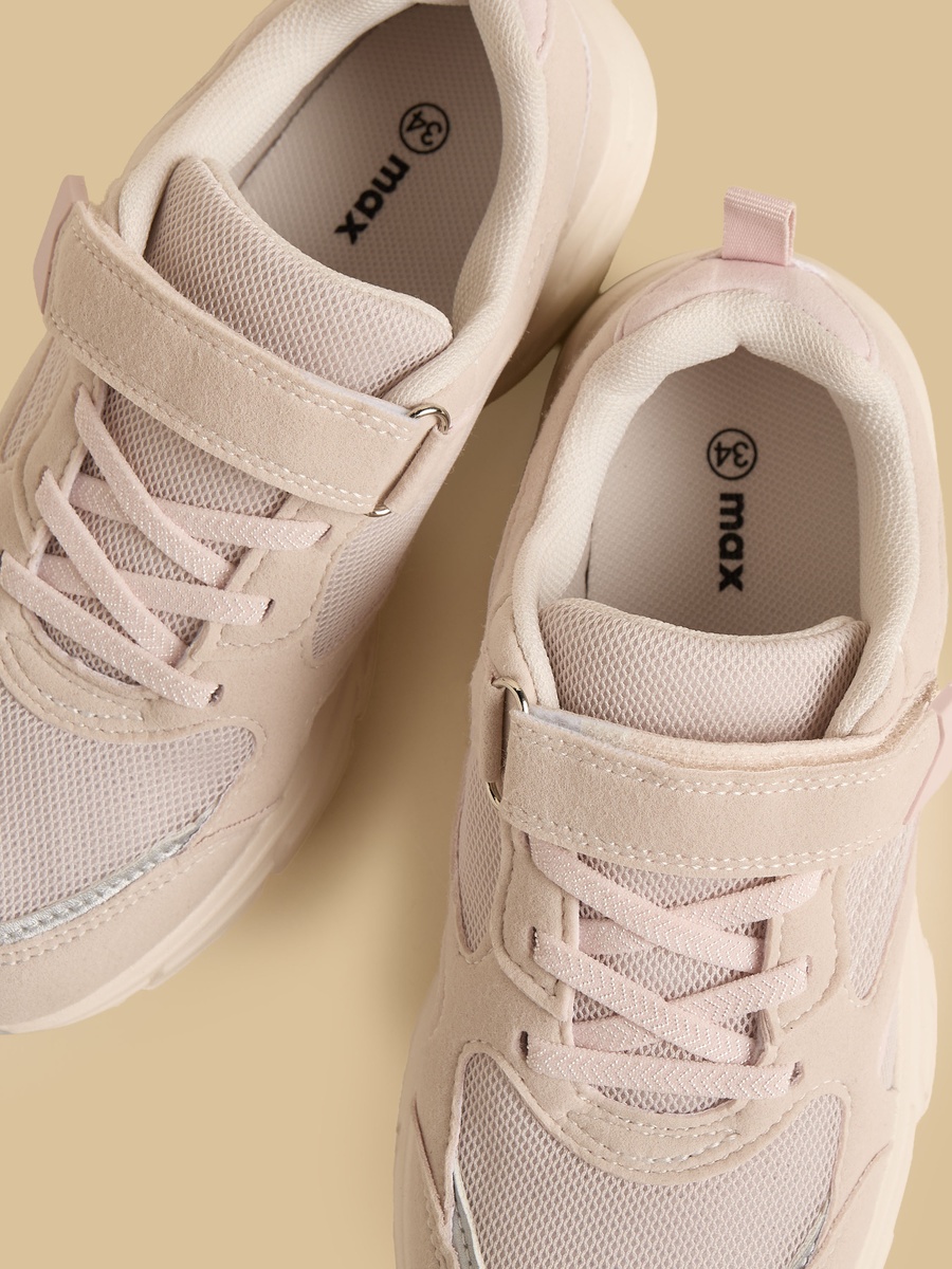 Panelled Sports Shoes with Hook and Loop Closure