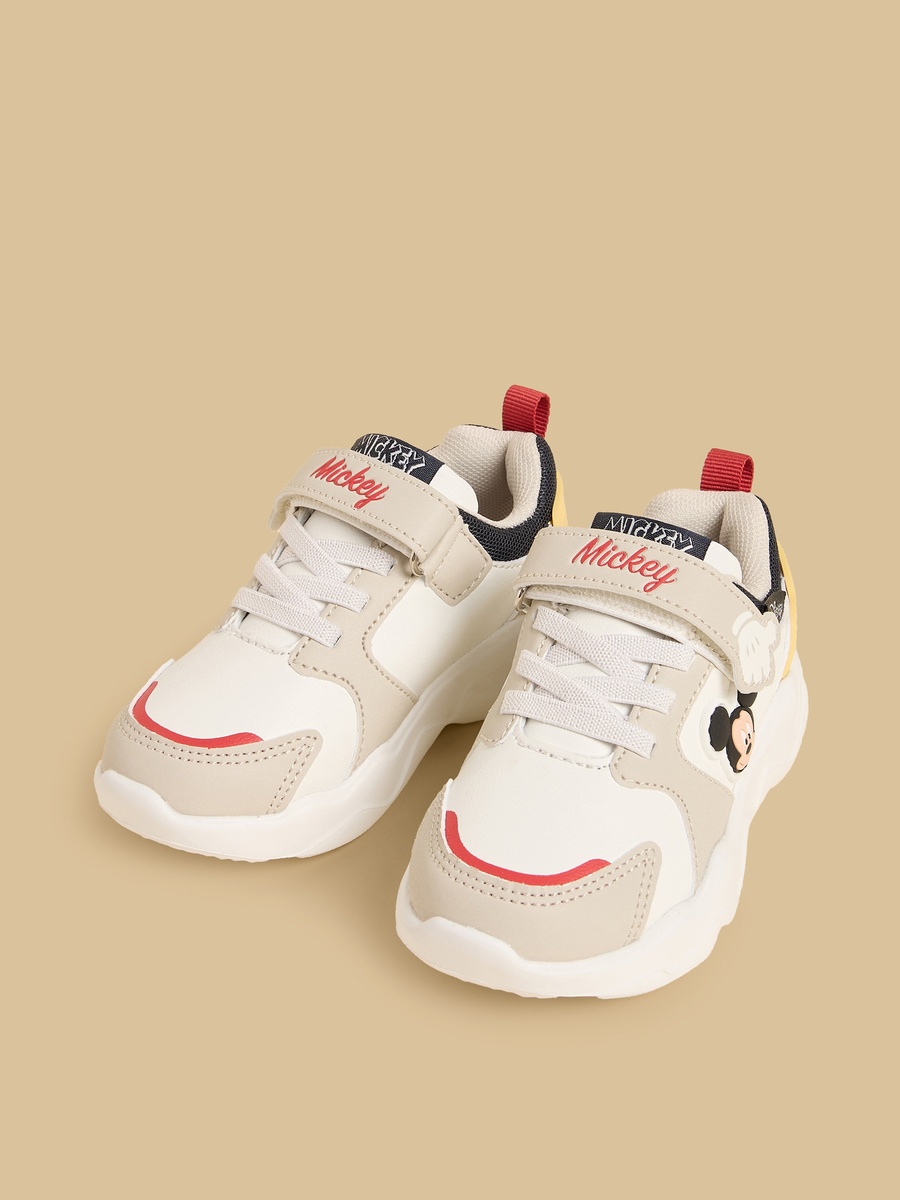 Mickey Mouse Applique Sports Shoes with Hook and Loop Closure