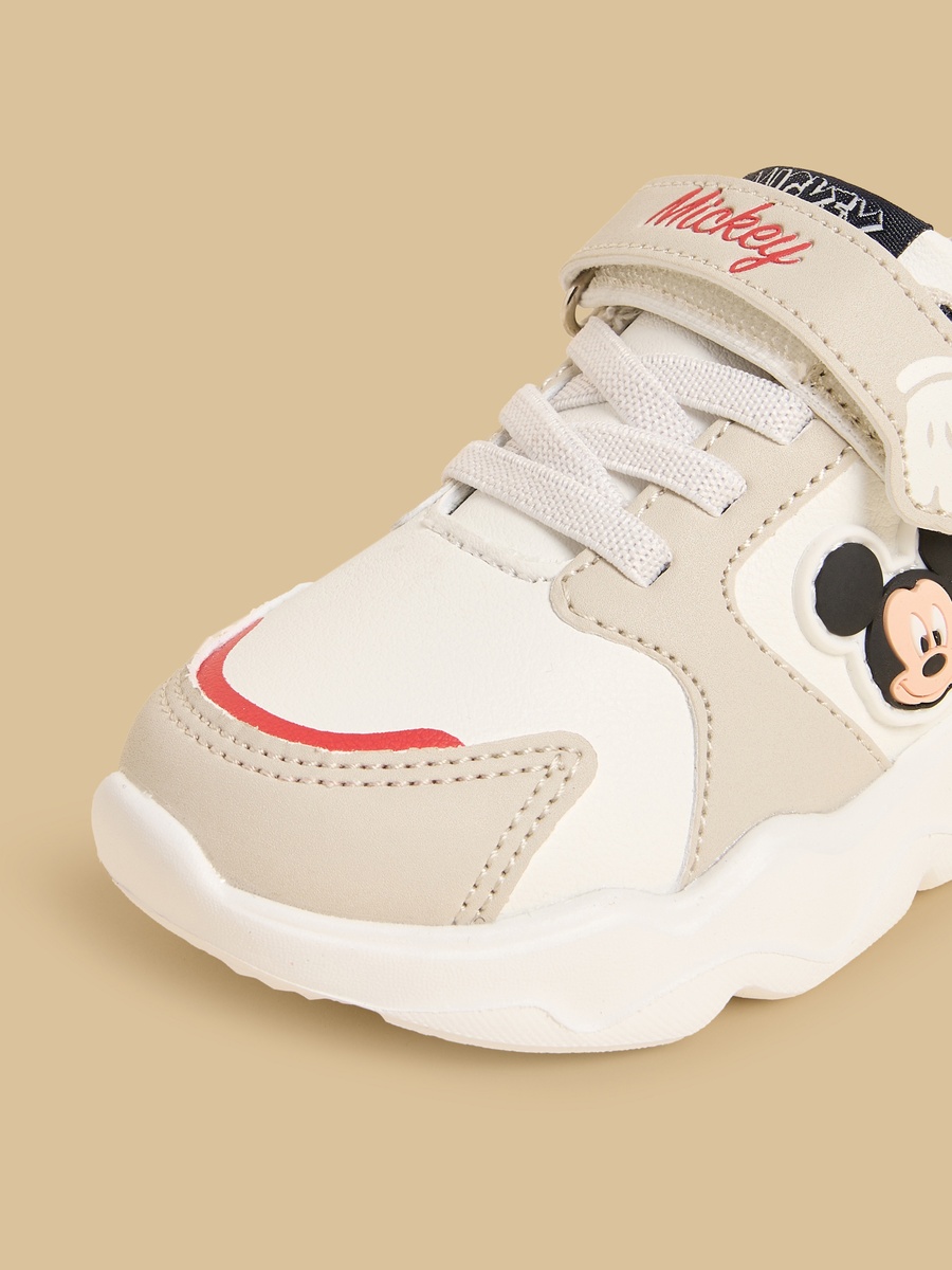 Mickey Mouse Applique Sports Shoes with Hook and Loop Closure