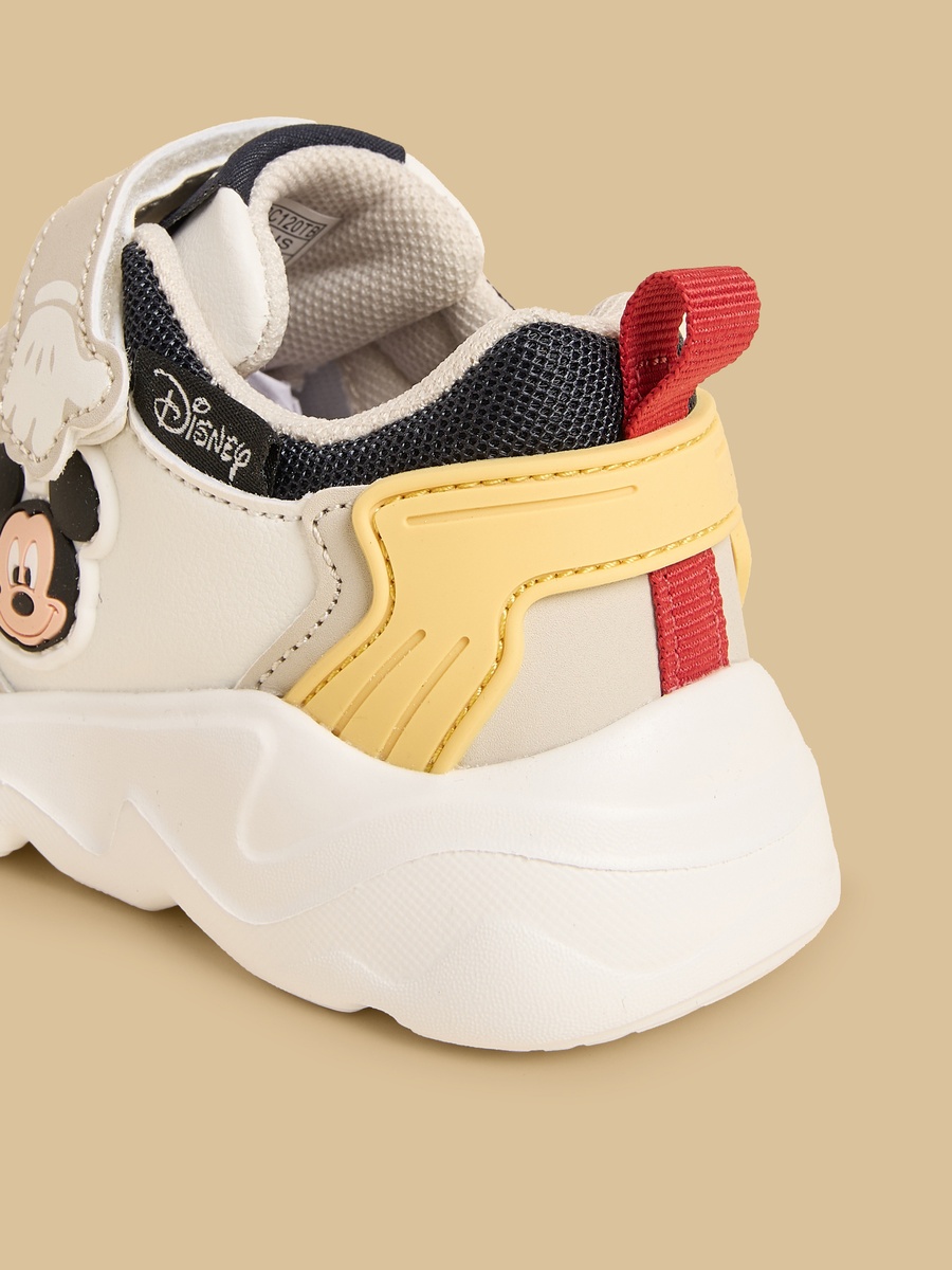 Mickey Mouse Applique Sports Shoes with Hook and Loop Closure