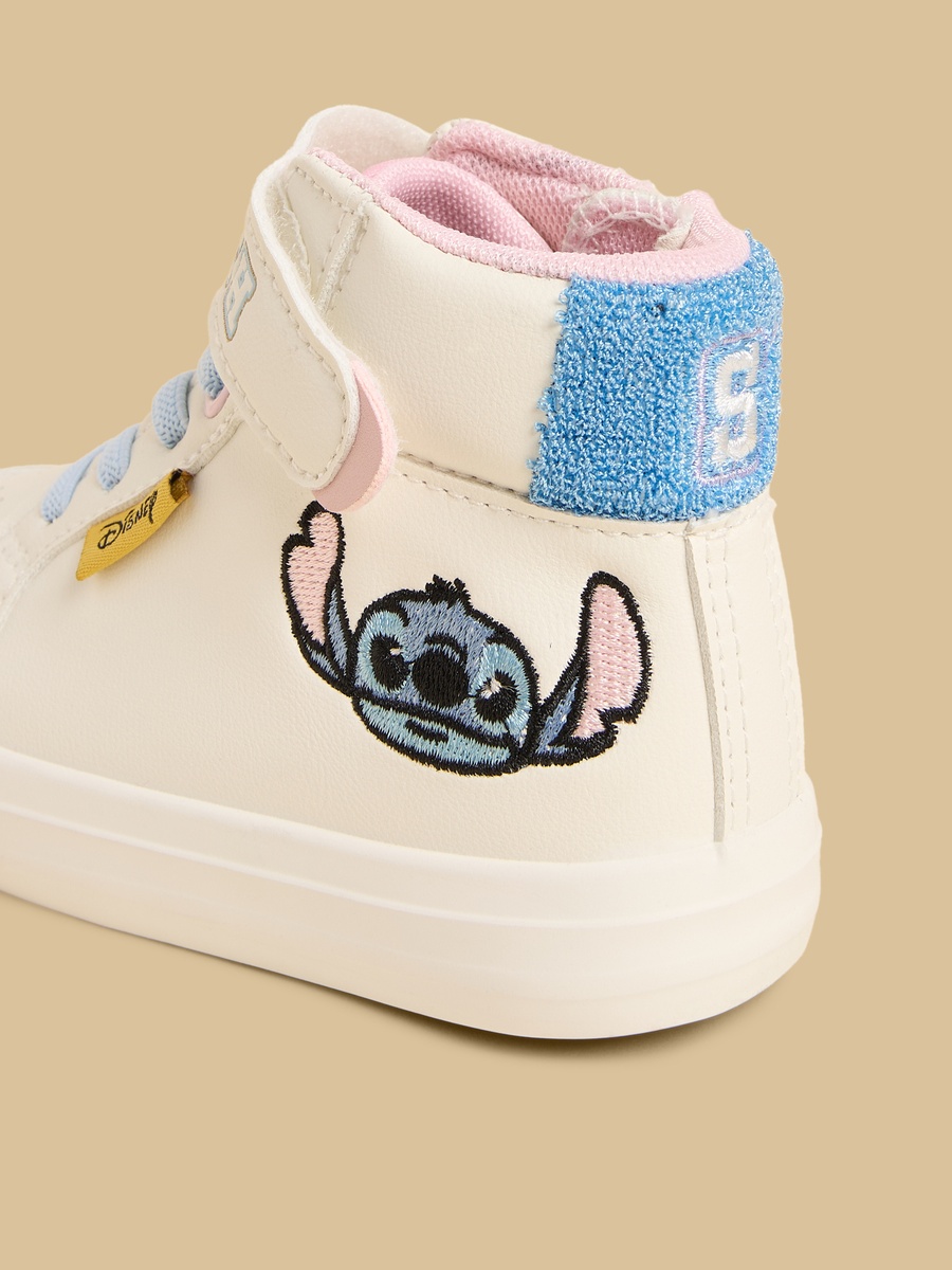 Stitch Embroidered Sports Shoes with Hook and Loop Closure