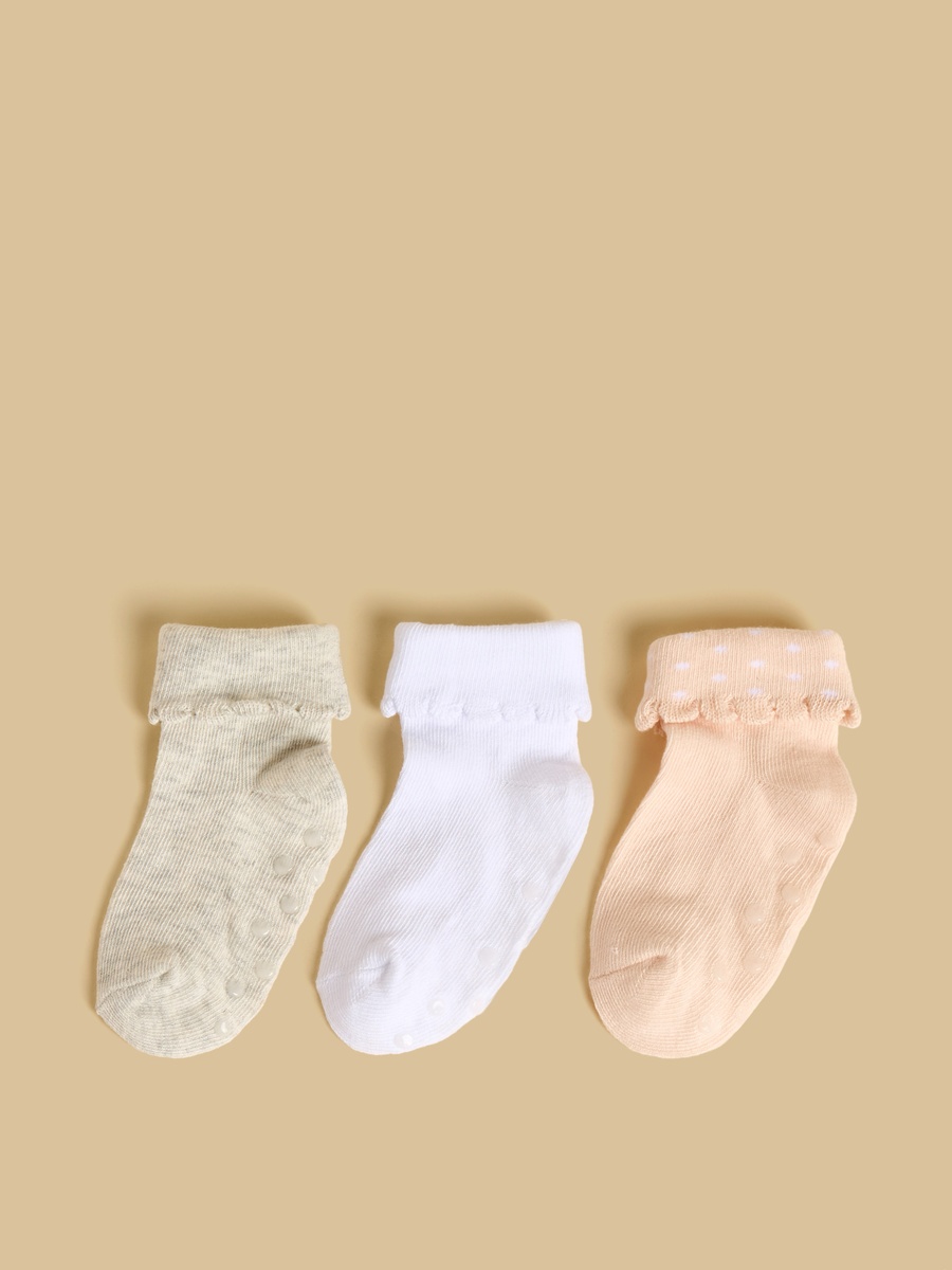 Pack of 3 - Anti-Skid Ankle Length Socks