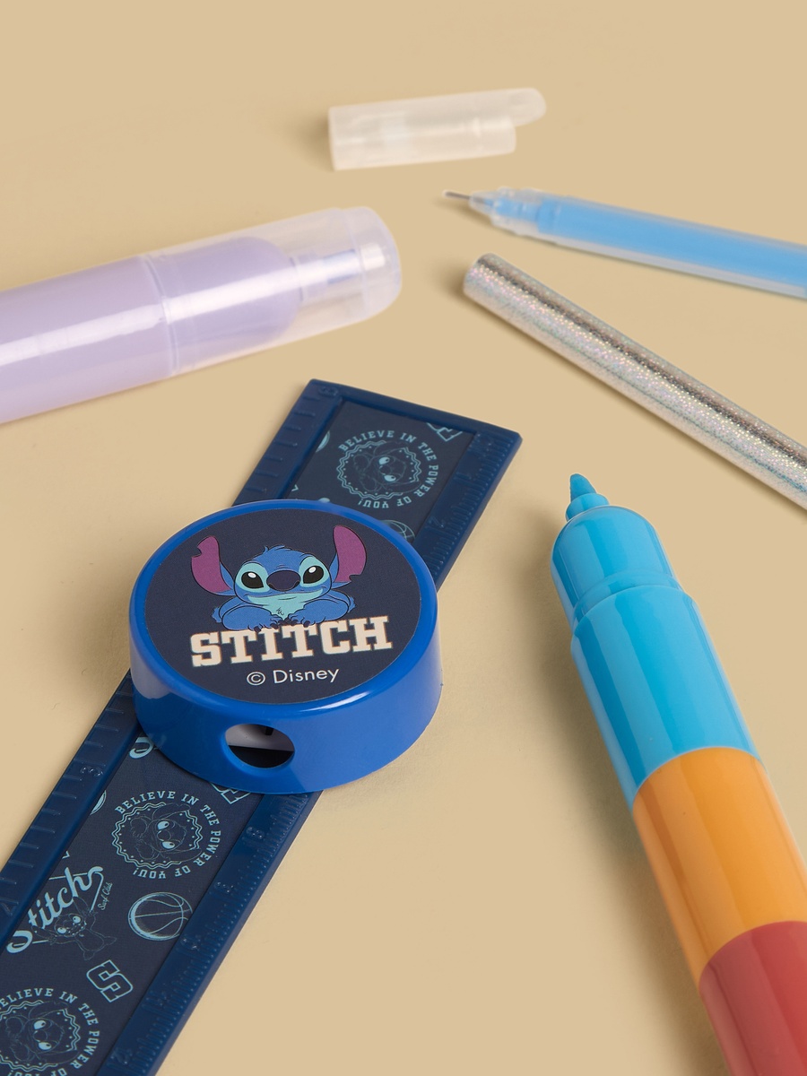 Stitch 8-Piece Stationery Set