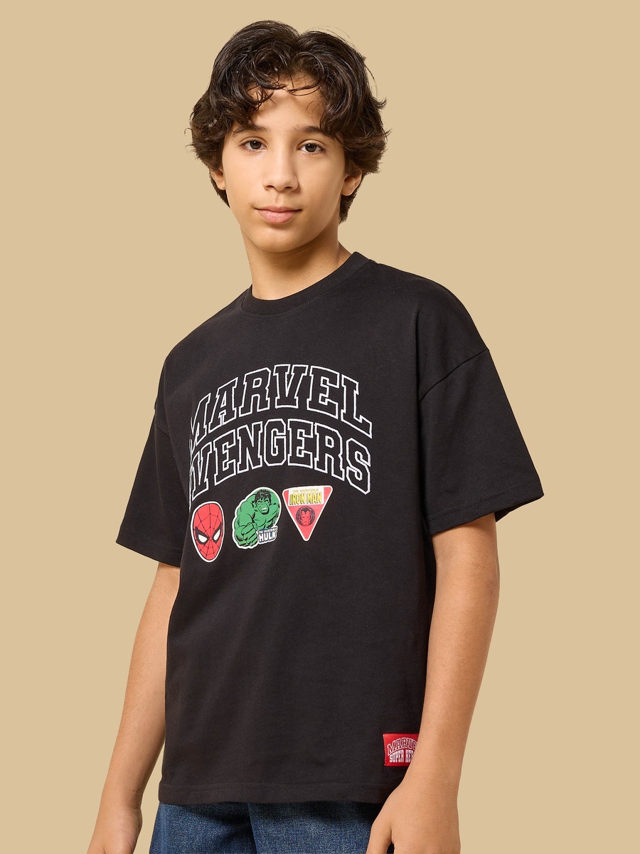 Avengers Print T-Shirt