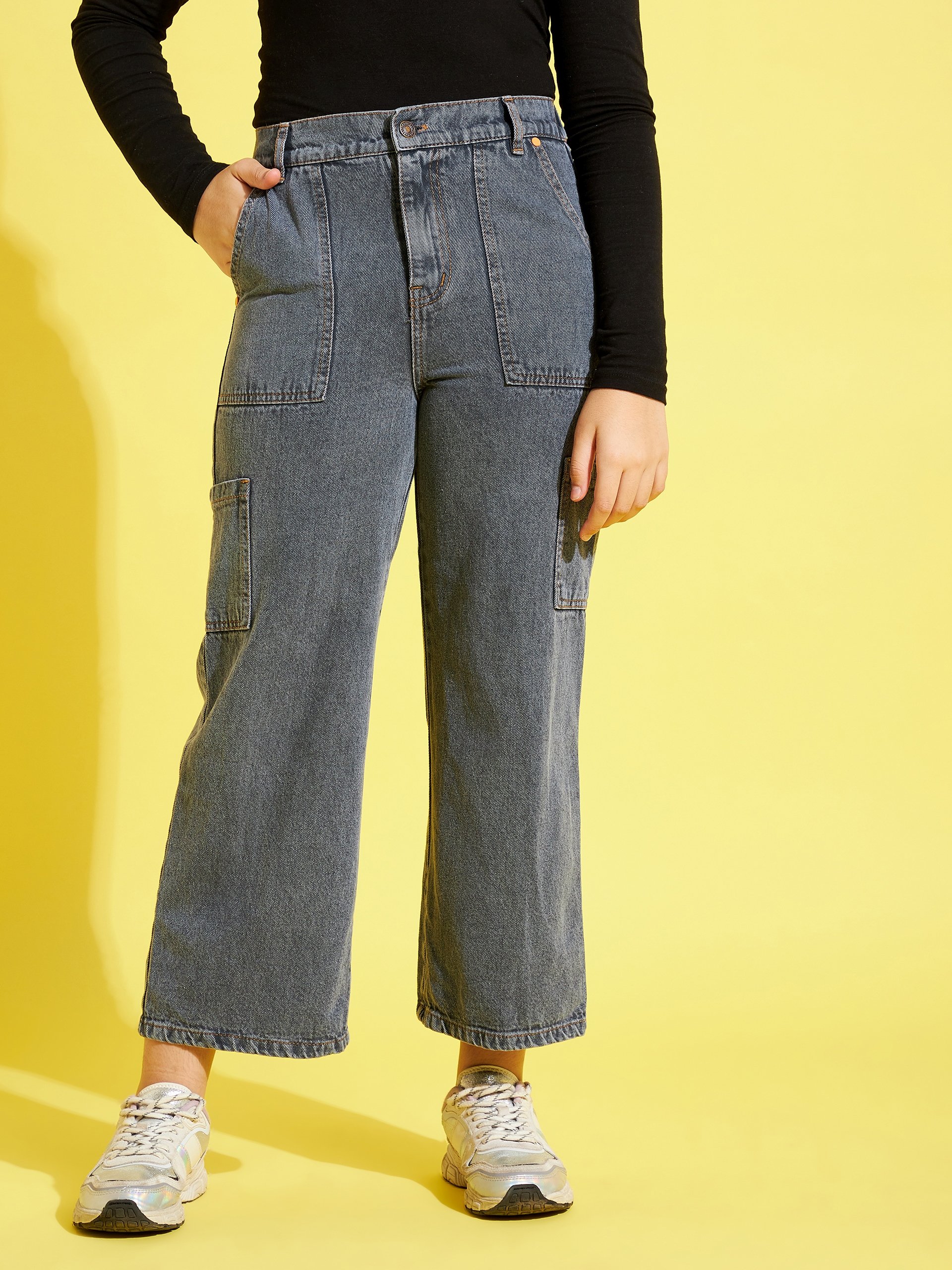 Kids Grey Acid Wash Mid-Rise Straight Fit Cargo Jeans