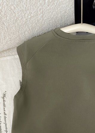 Green Slogan Round Neck Top