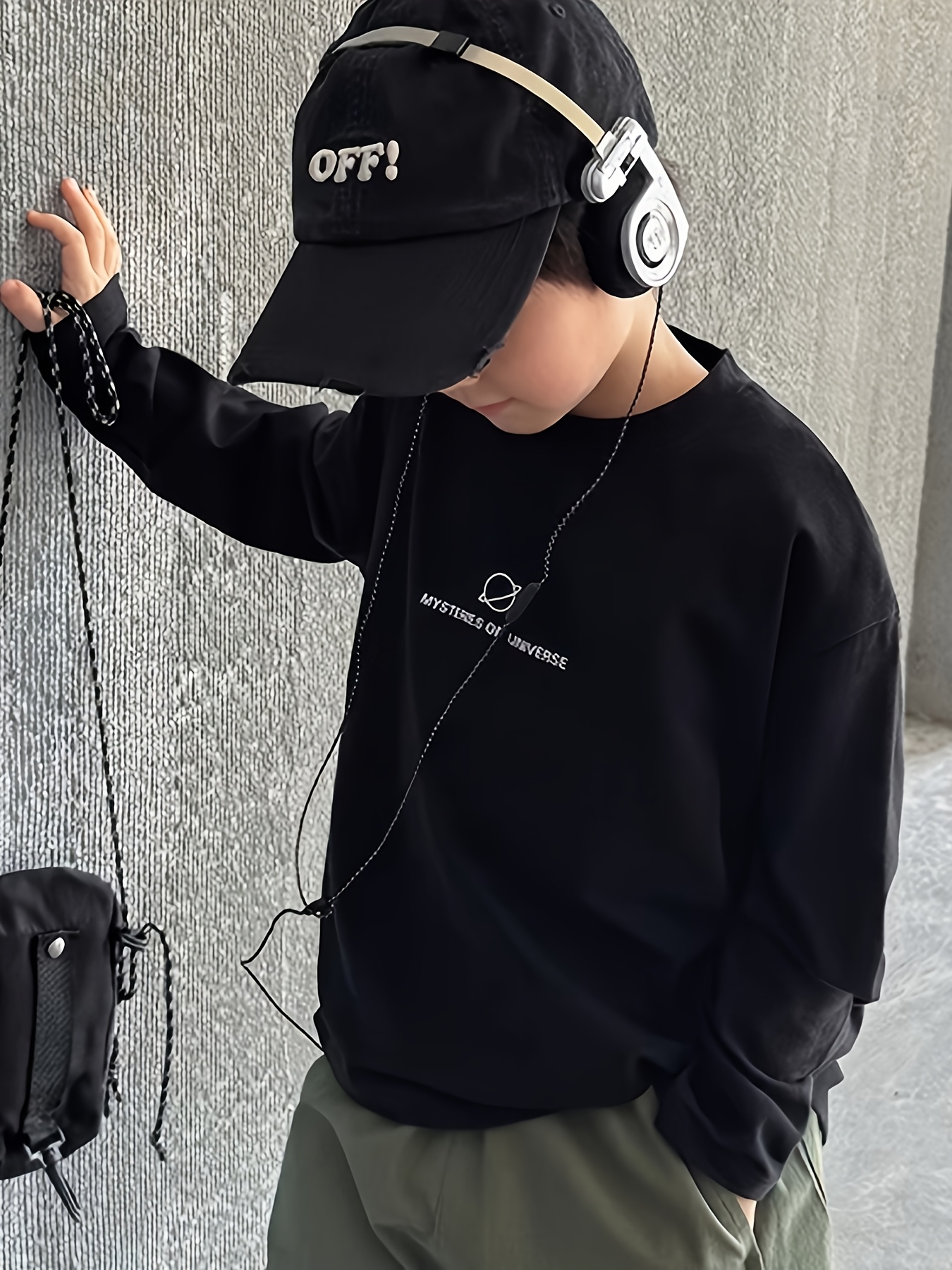 Black Graphic Round Neck Top