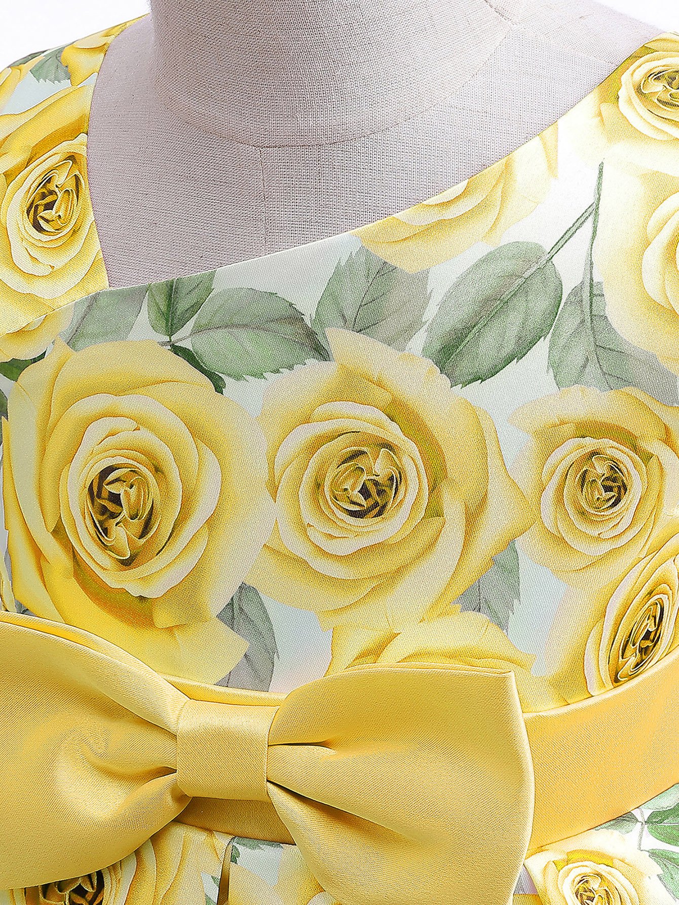 Yellow Rose A-Line Knee-Length Flower Dress
