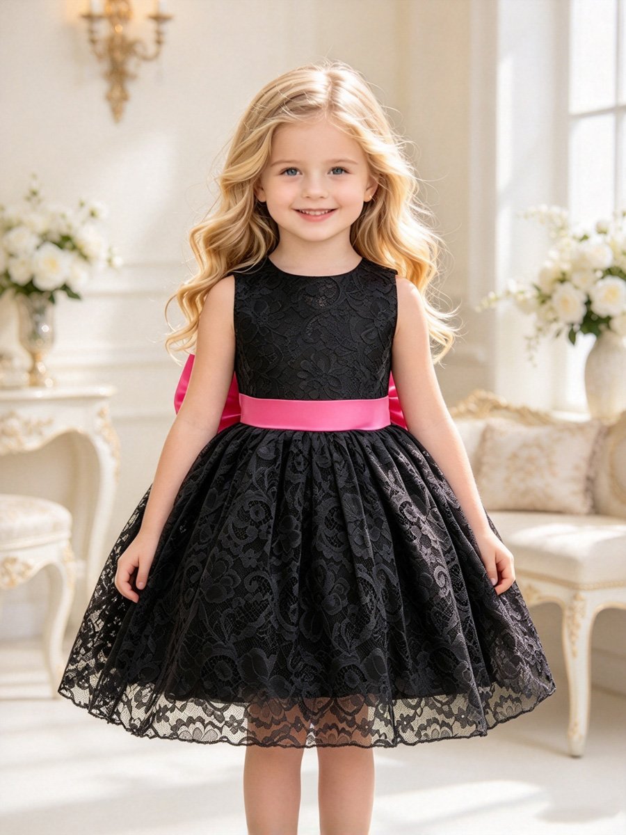 Black Lace Sleeveless Dress