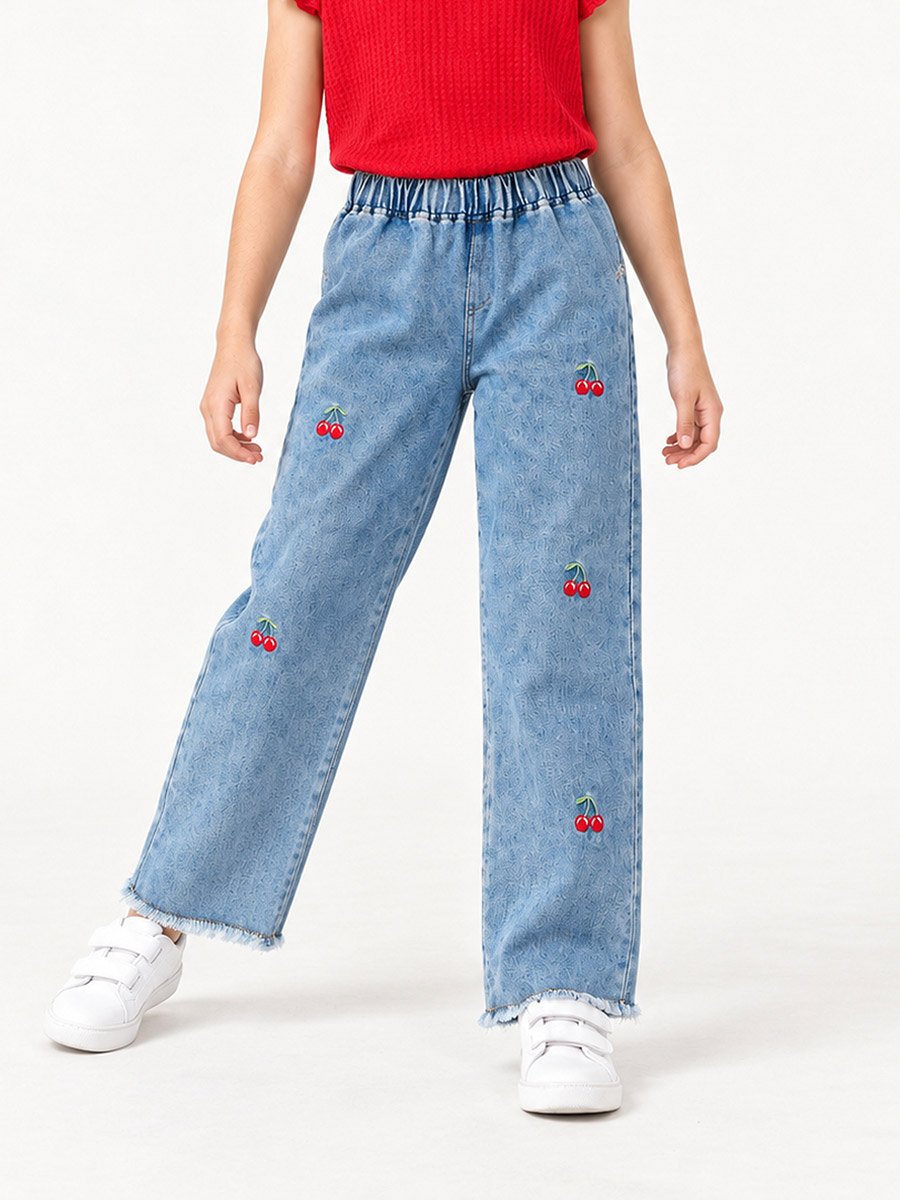 Short-Sleeved Top and Jeans Set
