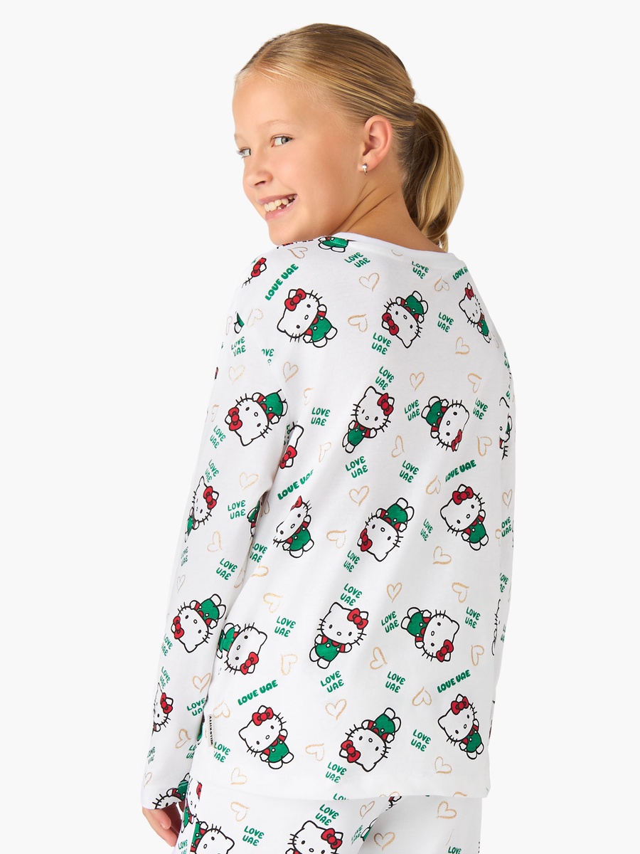Girls Round Neck Cotton T-Shirt with UAE National Day Print and Long Sleeves